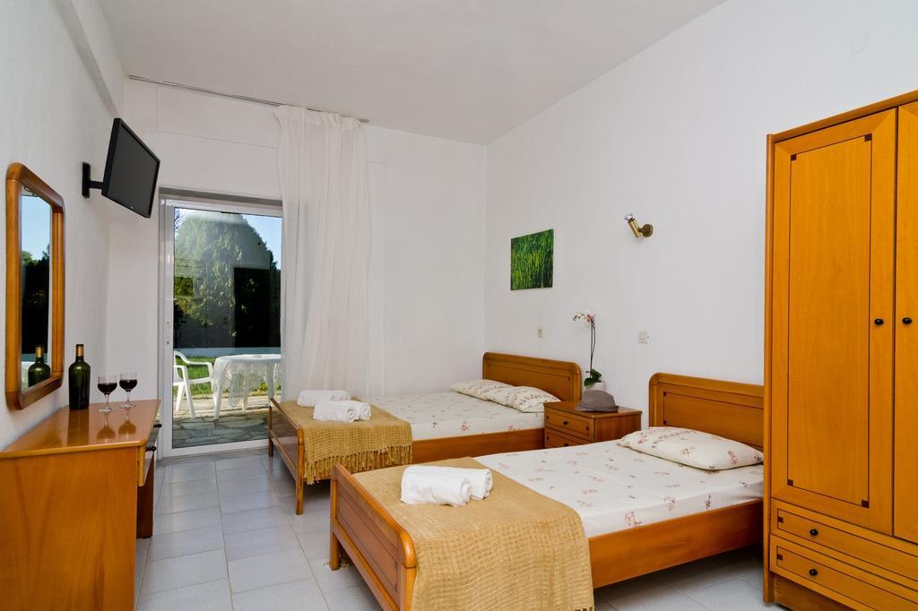 Villa Bianca Studios Posidi Zimmer foto