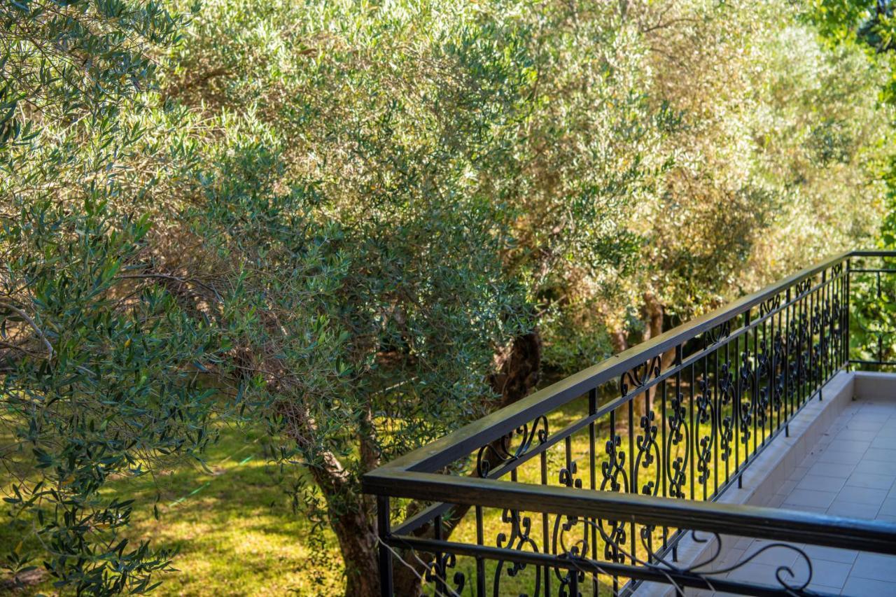 Villa Bianca Studios Posidi Exterior foto